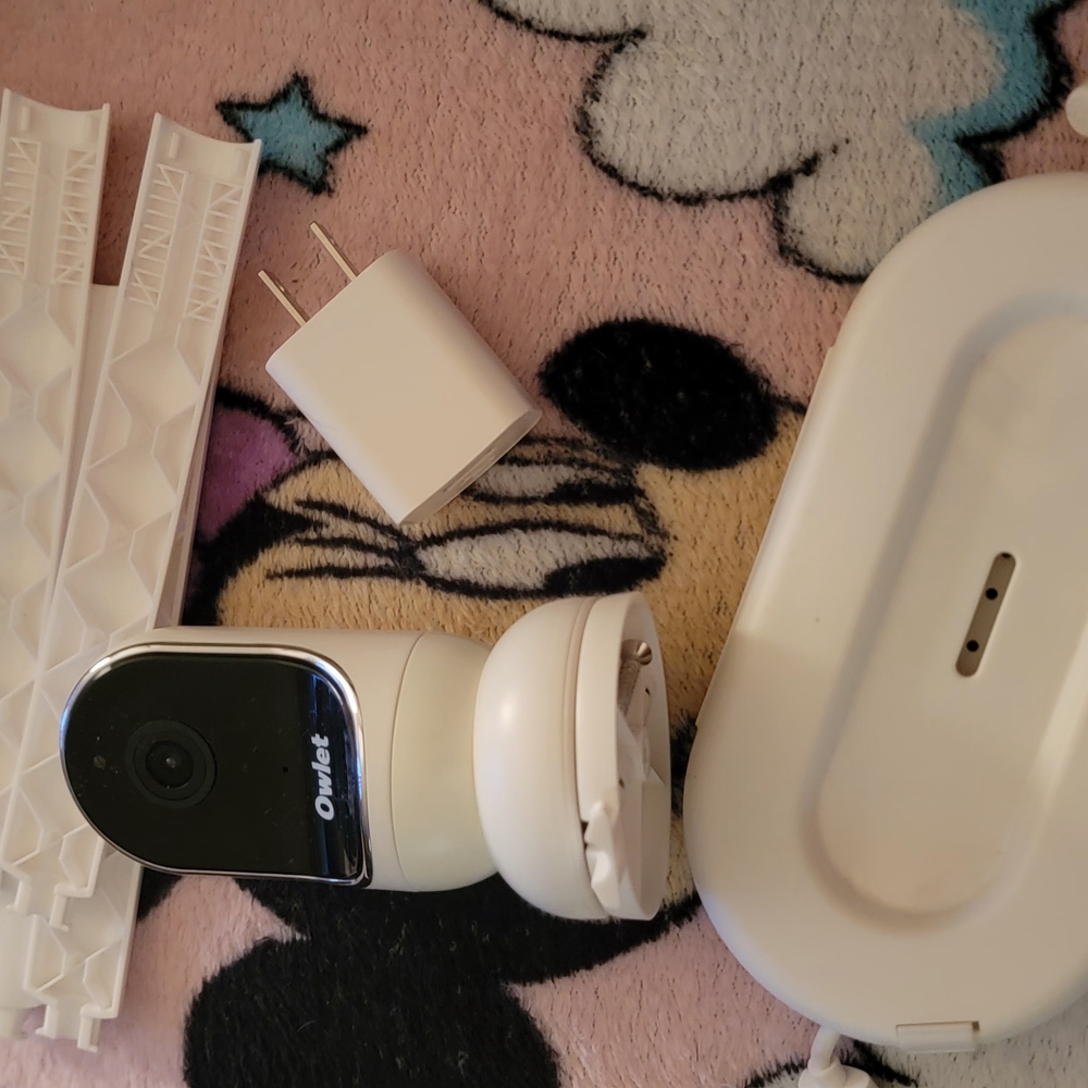 Owlet Baby Monitor Camera with Accessories